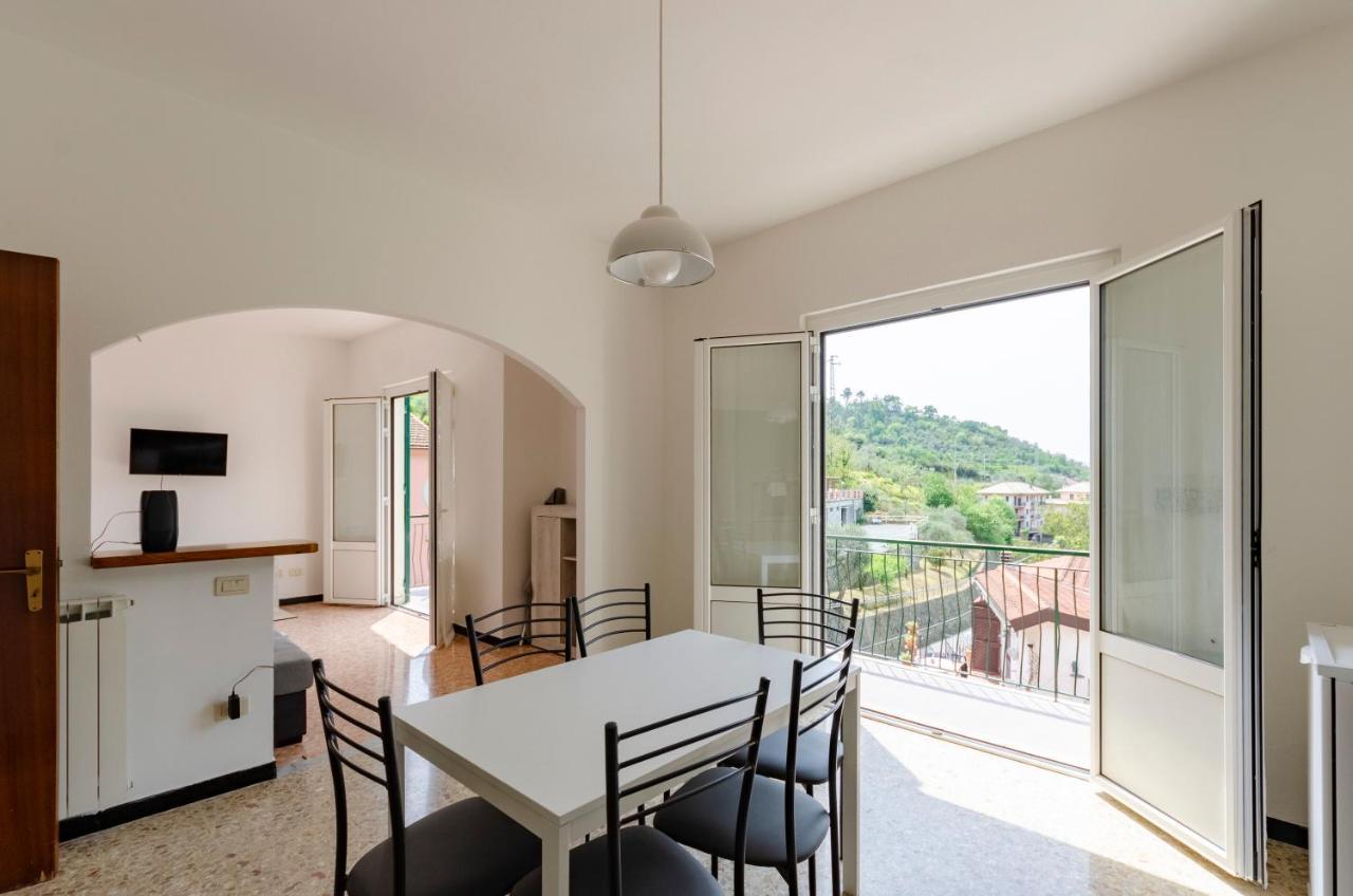 Joivy Family Flat With 3 Balconies, 10 Min To Beach Moneglia Luaran gambar
